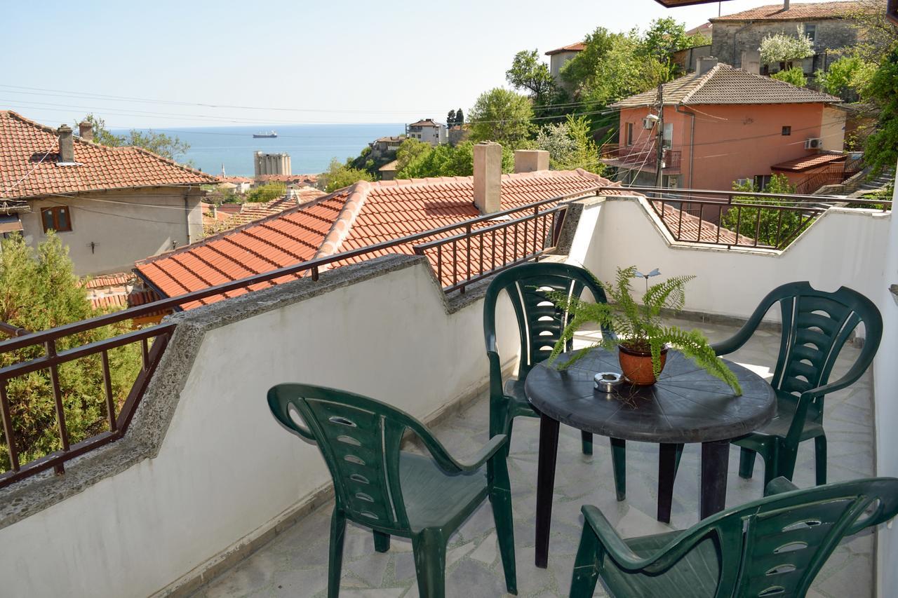 Guest House Villa Katty Baltschik Exterior foto