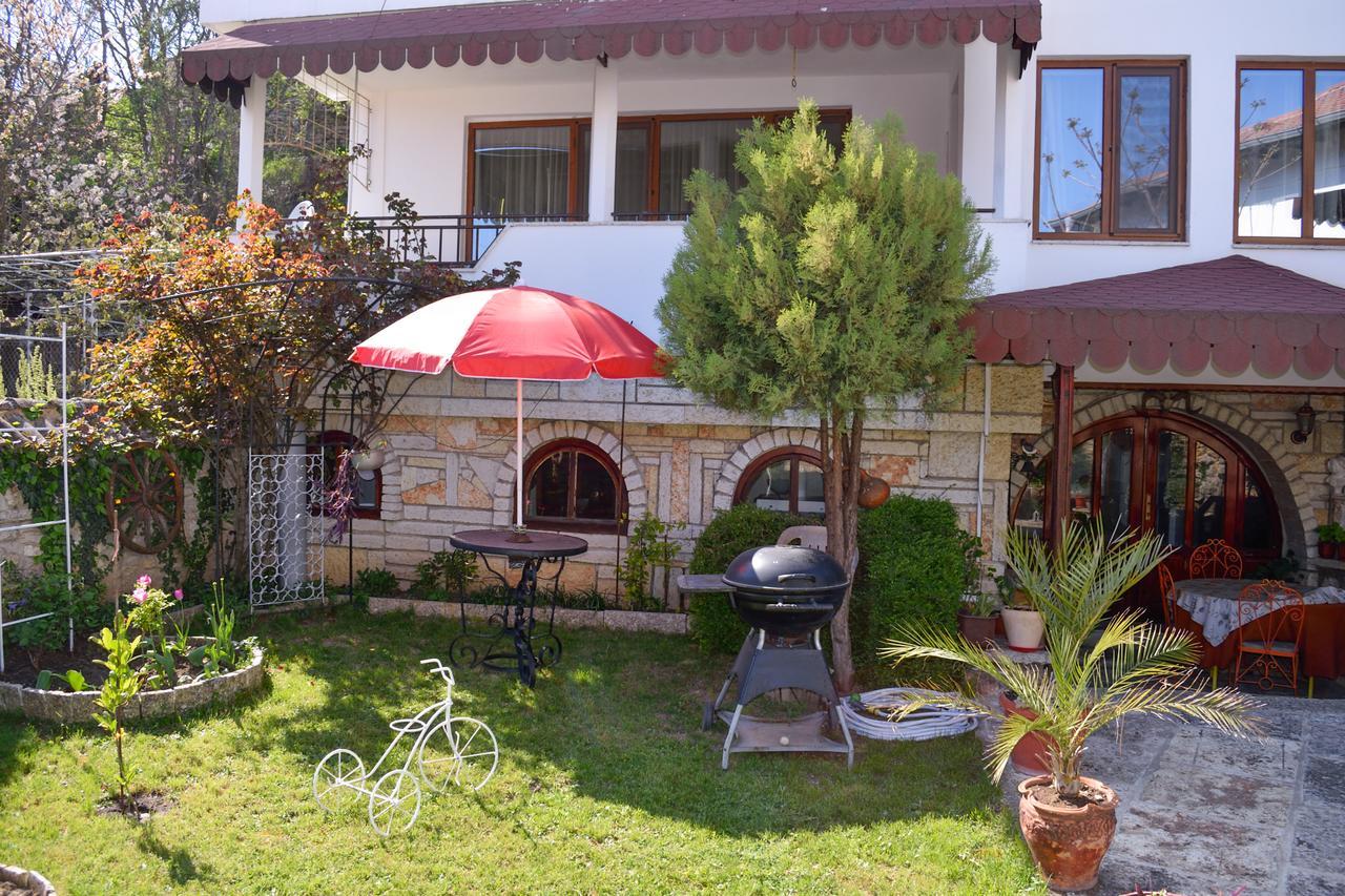 Guest House Villa Katty Baltschik Exterior foto